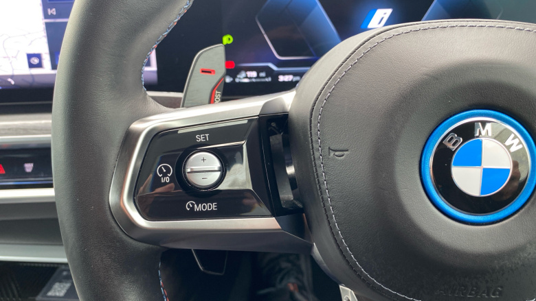 BMW 7 Series M760e xDrive 4dr Auto Saloon